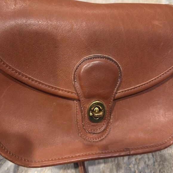 VTG Coach Praire crossbody made in USA full grain leather in GUC light brown - Picture 2 of 15